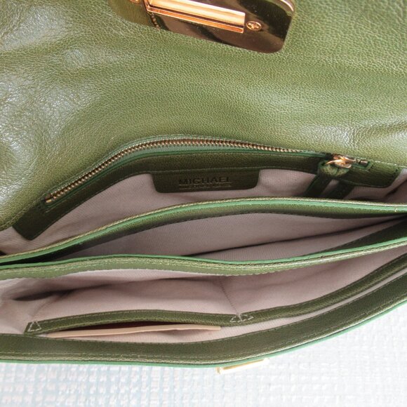 Michael Kors Genuine Leather Rectangular Medium Sz Shoulder Bag Green Gold *Flaw - Picture 9 of 15